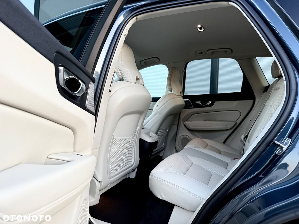 Volvo XC 60 D4 Inscription - 26