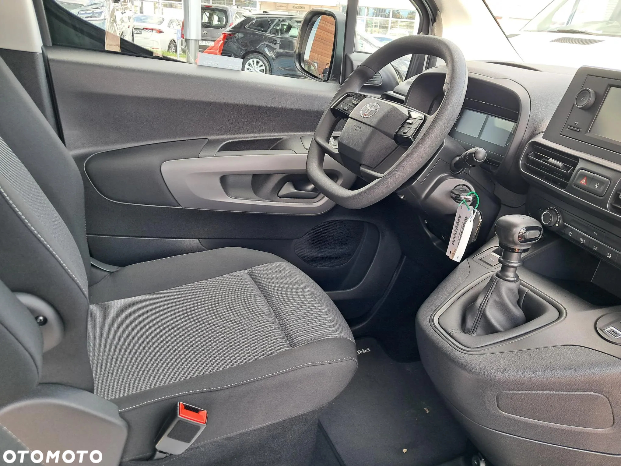 Toyota Proace City Verso 1.5 D-4D Combi - 18