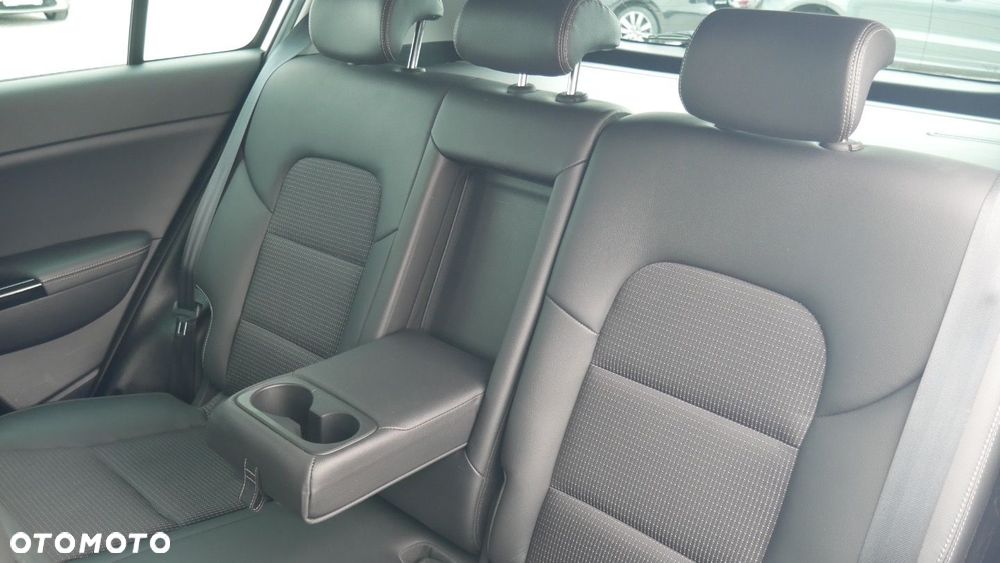 Kia Sportage - 18