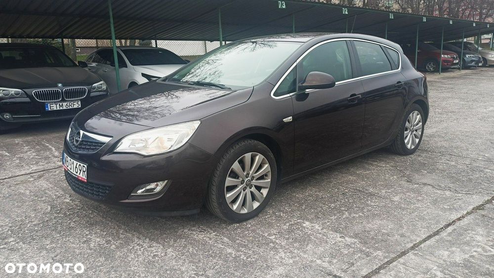 Opel Astra 1.4 T Executive - 5
