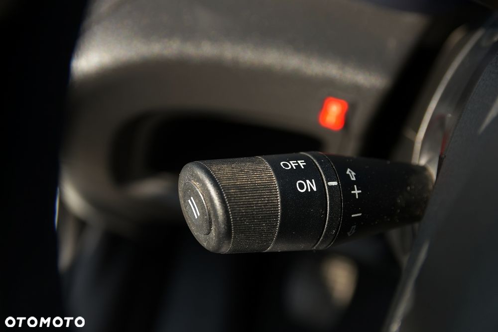 Iveco DAILY 50-180 * KONTENER Długość 6,1m 12epal* PRZEB 166 000km! * Salon Polska - 33