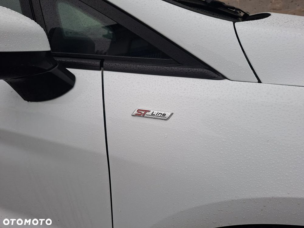 Ford Fiesta 1.0 EcoBoost S&S ST-LINE X - 25