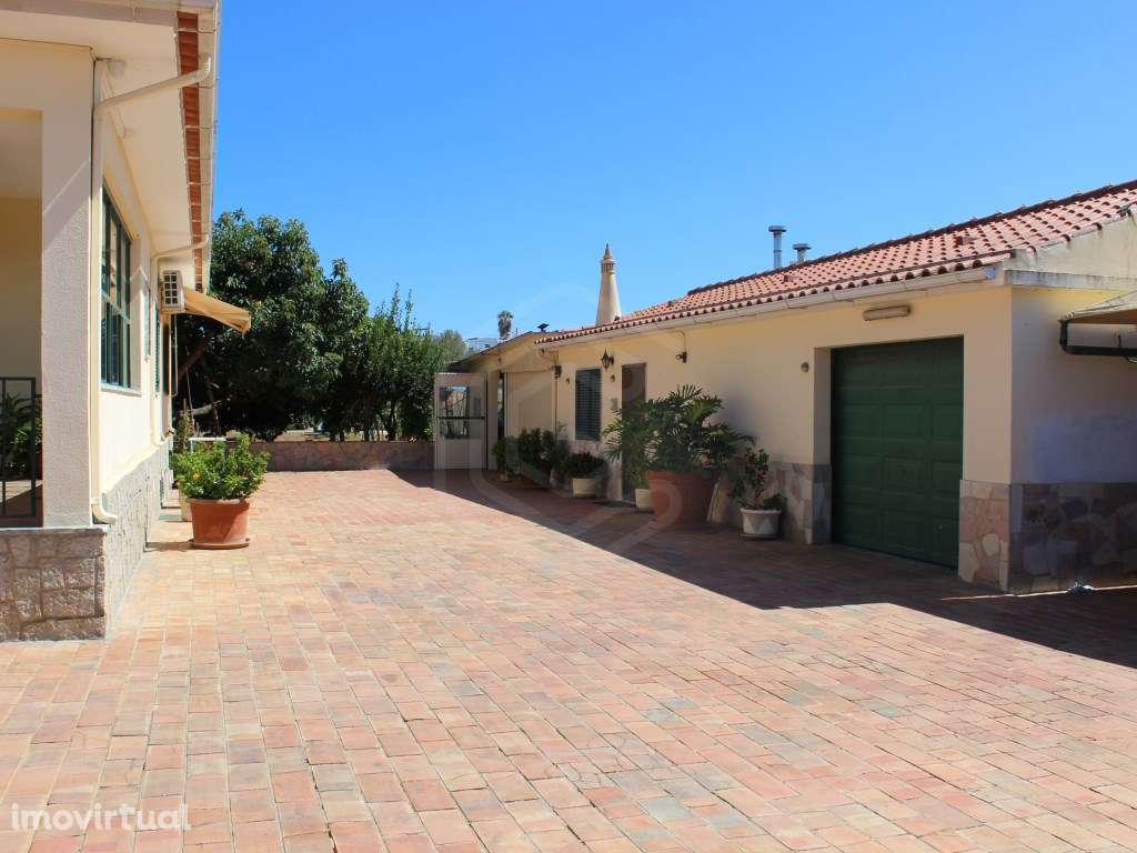 Moradia T4 com piscina na Luz de Tavira, Algarve - Grande imagem: 5/35