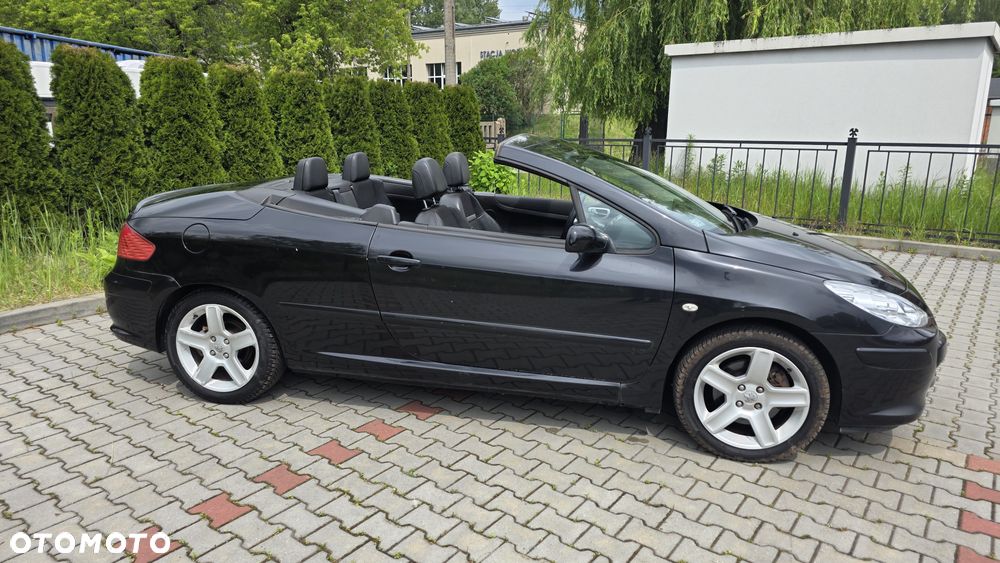 Peugeot 307 HDi 135 Sportline - 12