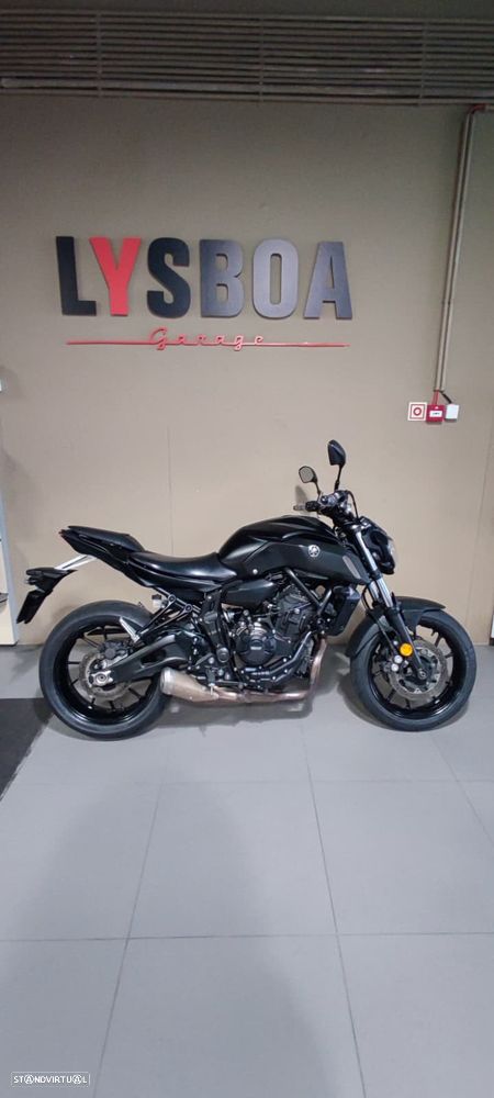 Yamaha MT-07 - 2