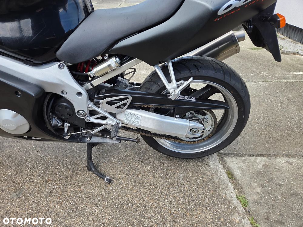 Honda CBR - 11
