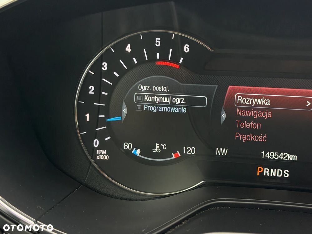 Ford Mondeo SW 2.0 EcoBlue Titanium - 27