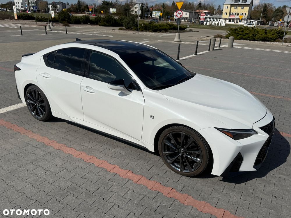Lexus IS - 5
