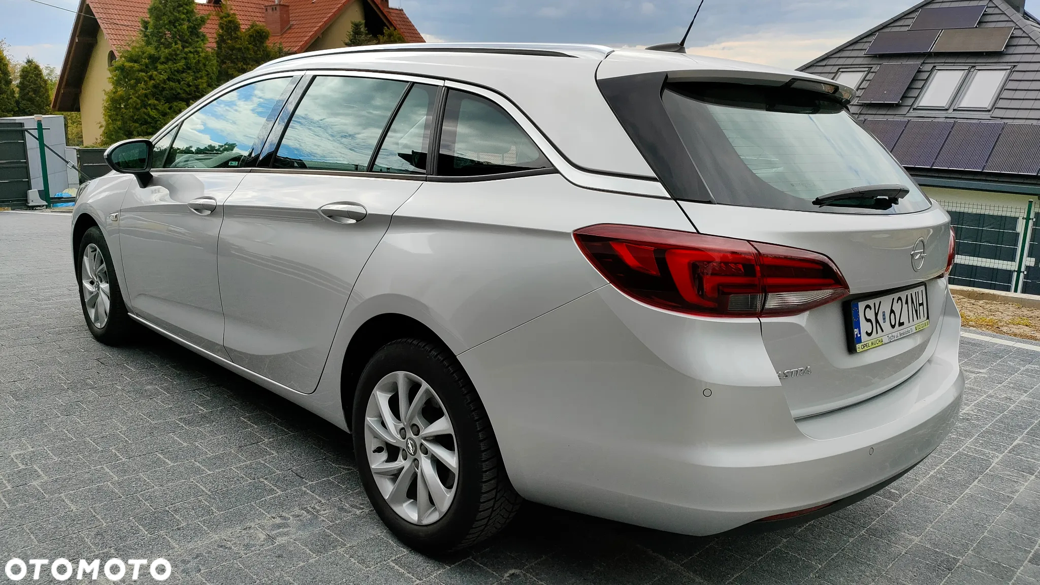 Opel Astra V 1.6 CDTI Dynamic S&S - 4