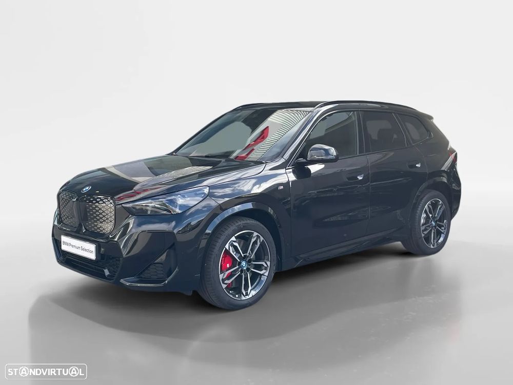 BMW iX1 eDrive20 Pack Desportivo M - 2