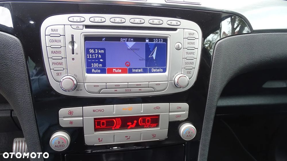 Ford S-Max 2.0 TDCi Titanium - 20