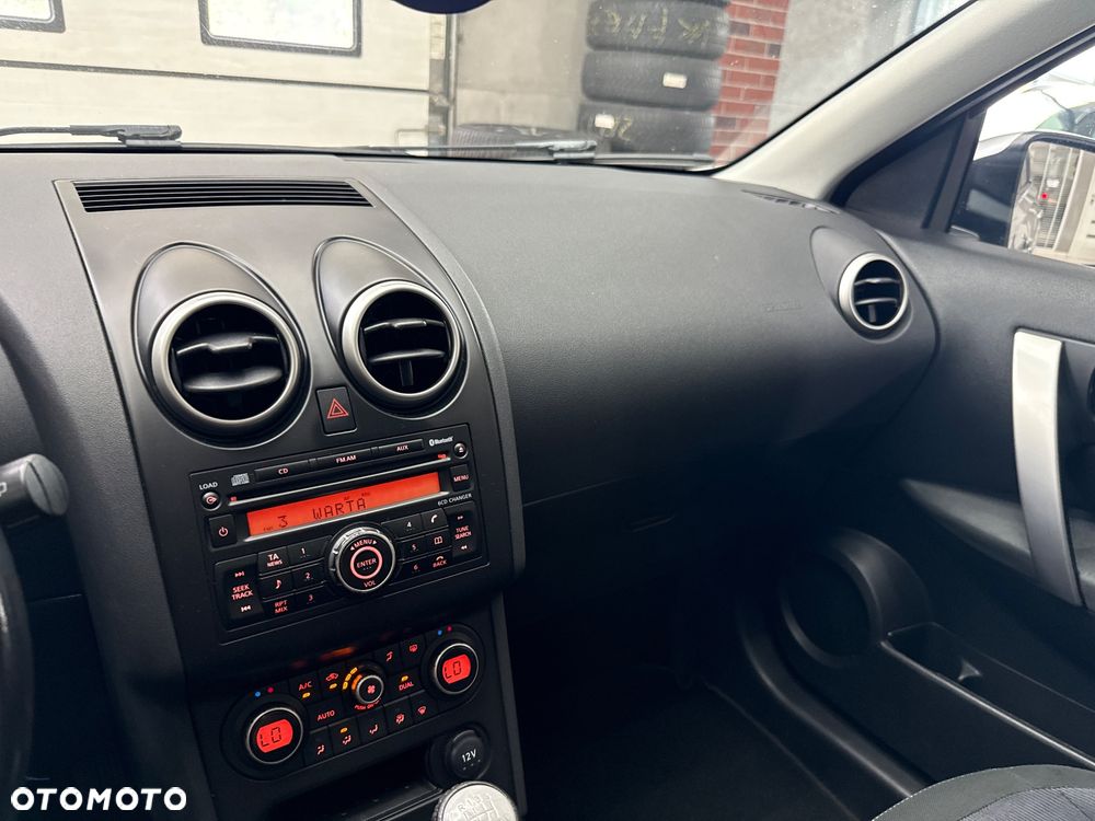 Nissan Qashqai 2.0 dCi DPF acenta - 20