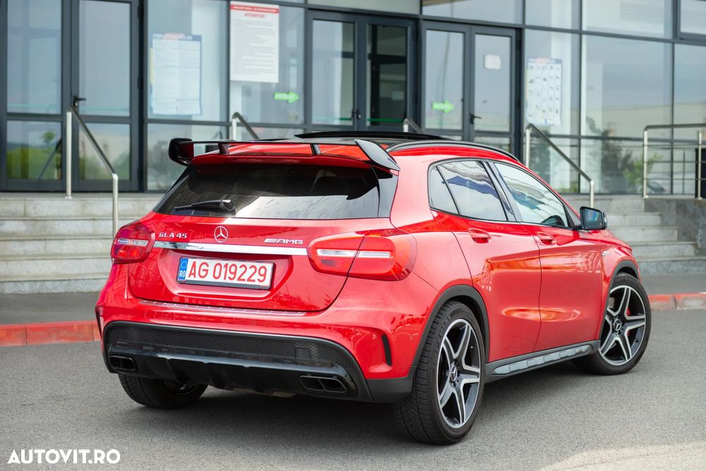 Mercedes-Benz GLA 45 AMG 4MATIC Aut. - 18