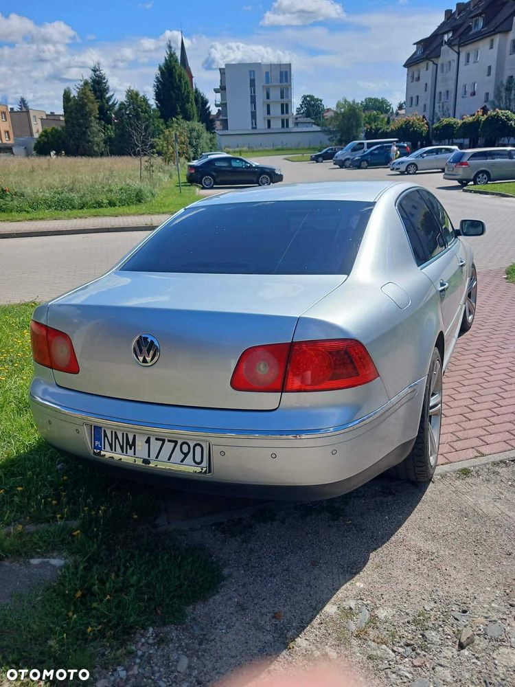 Volkswagen Phaeton - 2