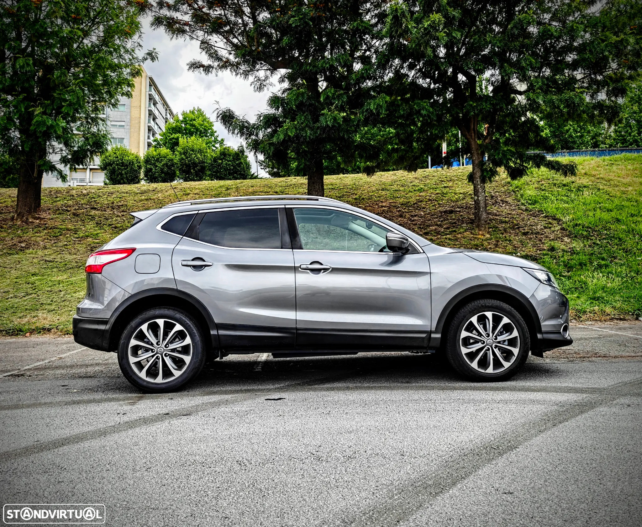 Nissan Qashqai 1.6 dCi Tekna Premium Pele S P.Preta Xtronic - 2