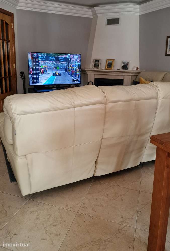 Apartamento T2 com box, cozinha totalmente equipada, 3 varandas - Grande imagem: 4/19