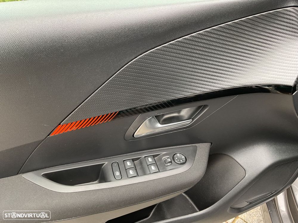 Peugeot 208 1.2 PureTech Active Pack - 20