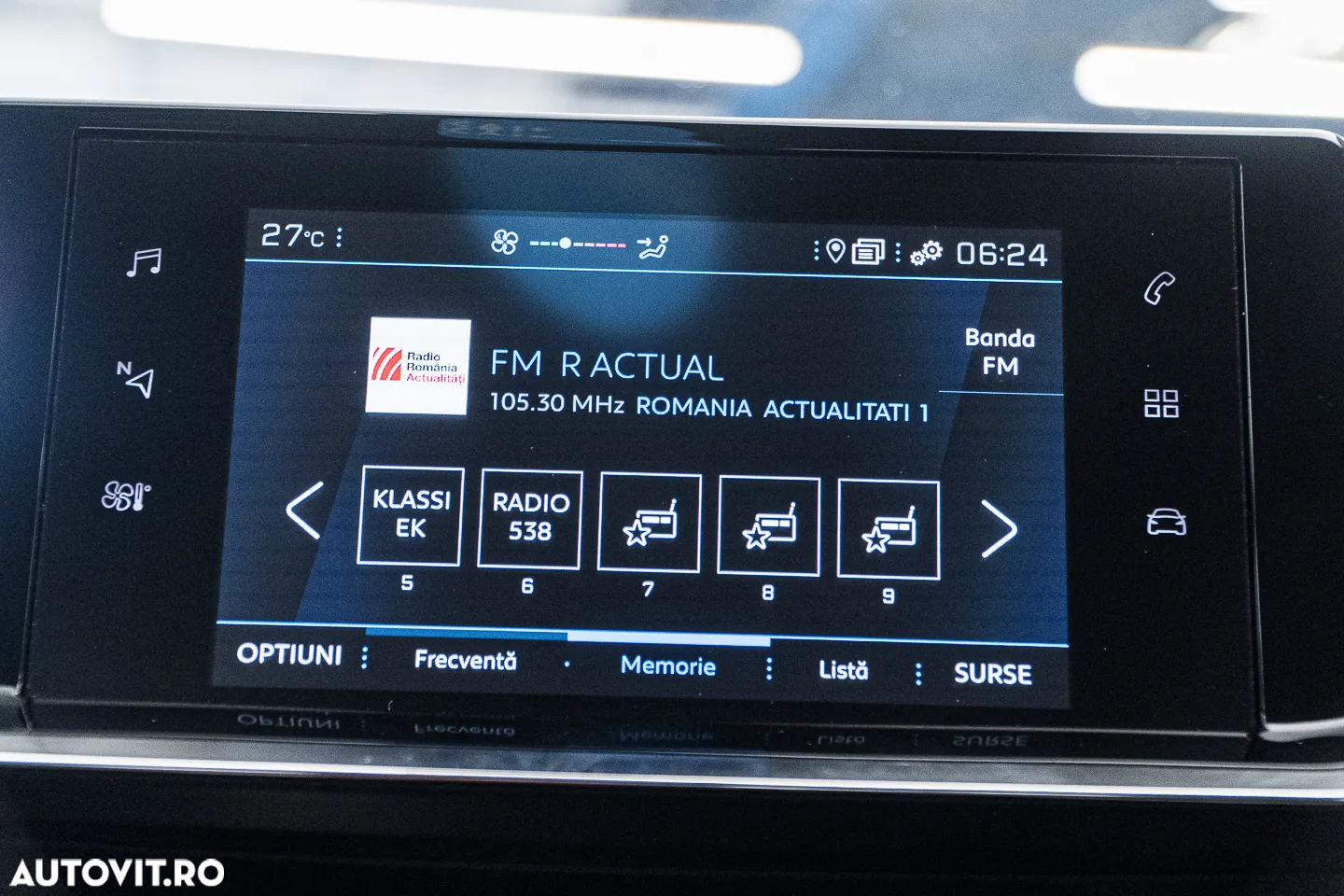 Peugeot 208 1.2L PureTech 100 S&S BVM6 Allure - 35