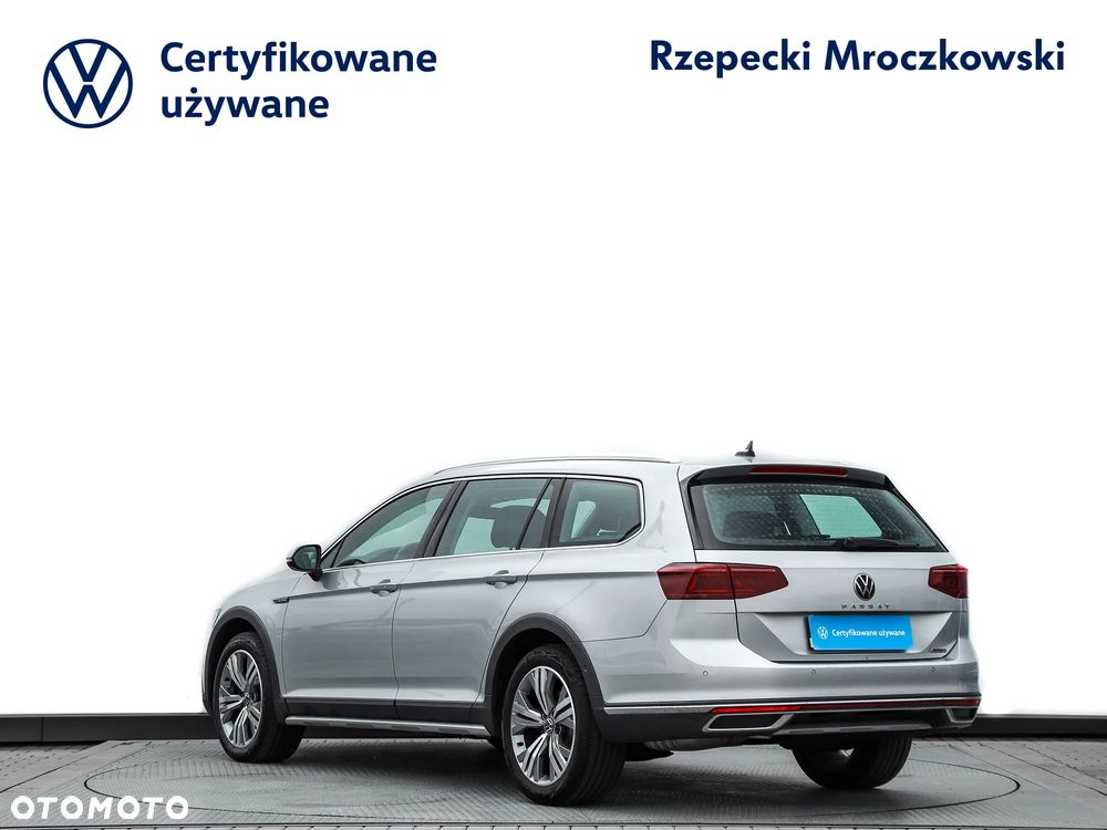 Volkswagen Passat Alltrack - 8