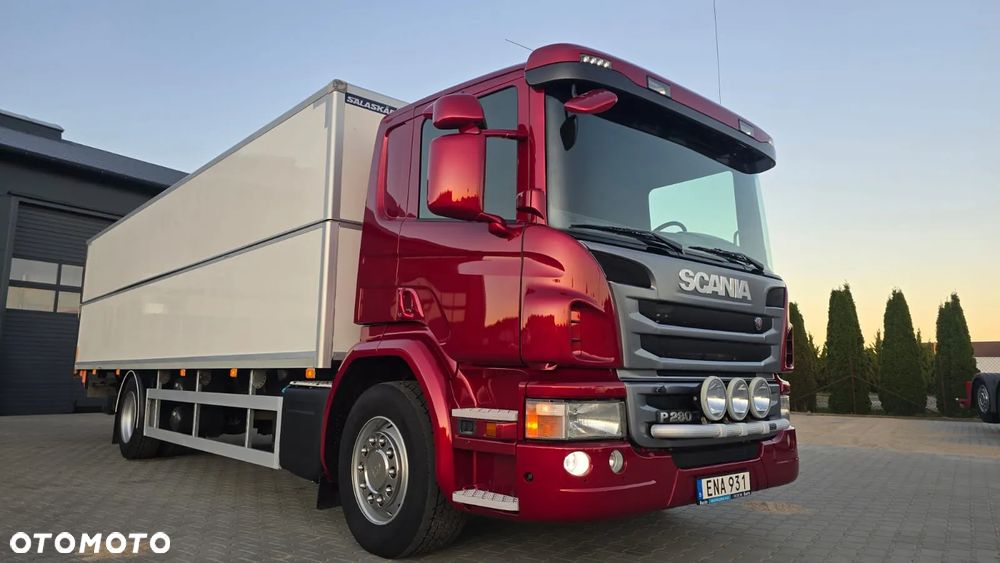 Scania P280 Euro 6 4x2 kurierka regulowany kontener 18 palet super stan niski przebieg! godna uwagi! - 33