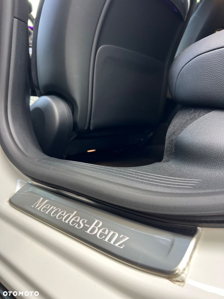 Mercedes-Benz EQS 450+ Electric Art - 32