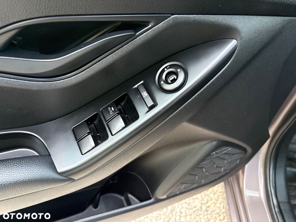Hyundai ix20 1.4 Classic - 21