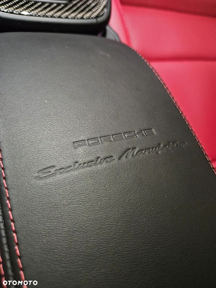 Porsche 911 GT3 Touring PDK - 8