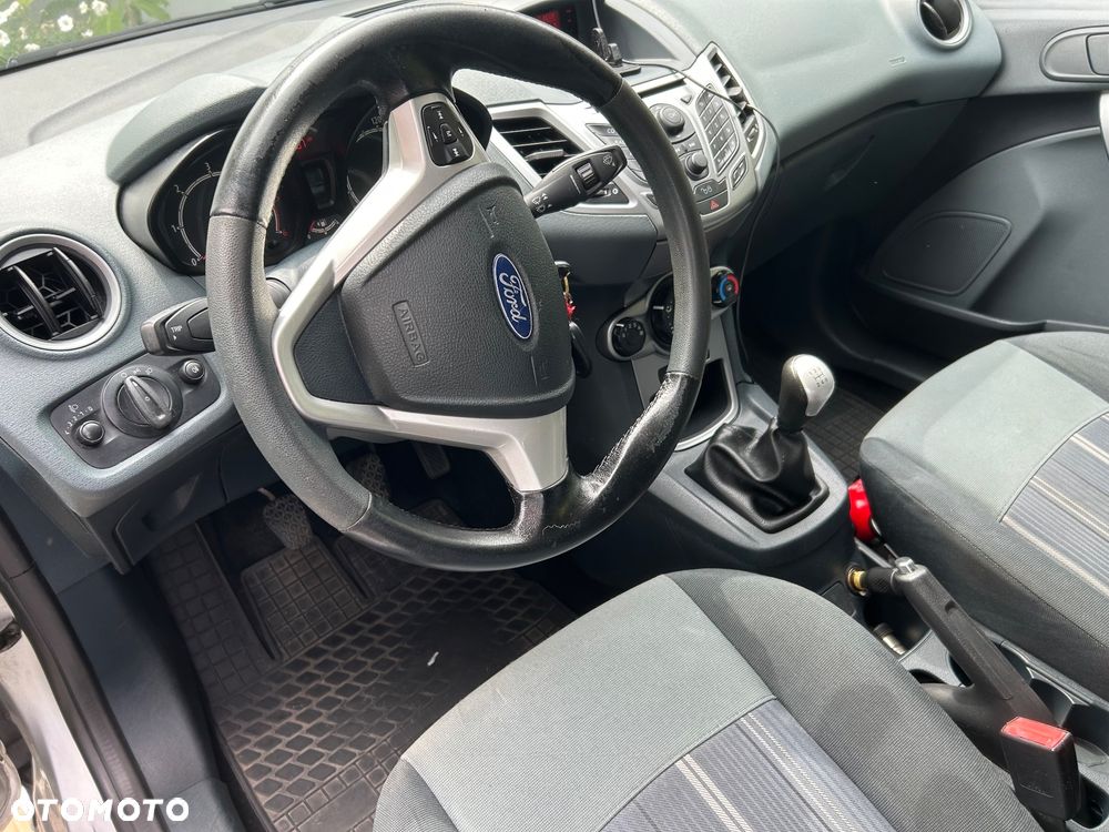 Ford Fiesta 1.4 TDCi Trend - 8