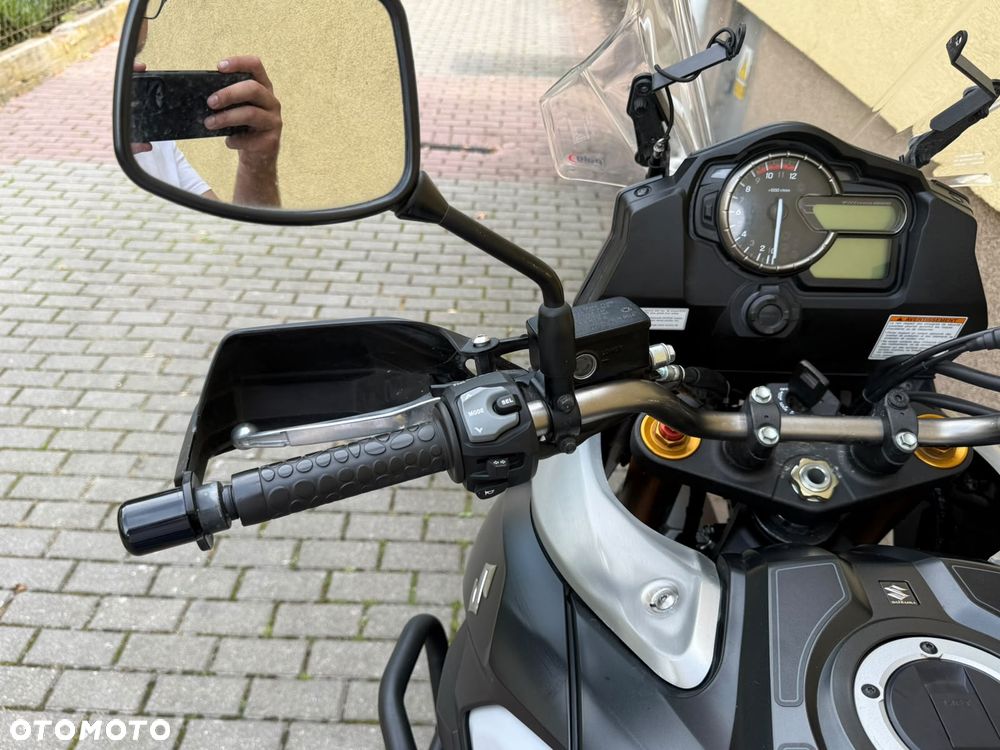 Suzuki DL - 24