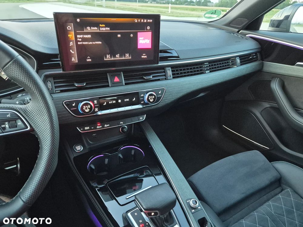 Audi A4 Avant 40 TDI S tronic S line - 20