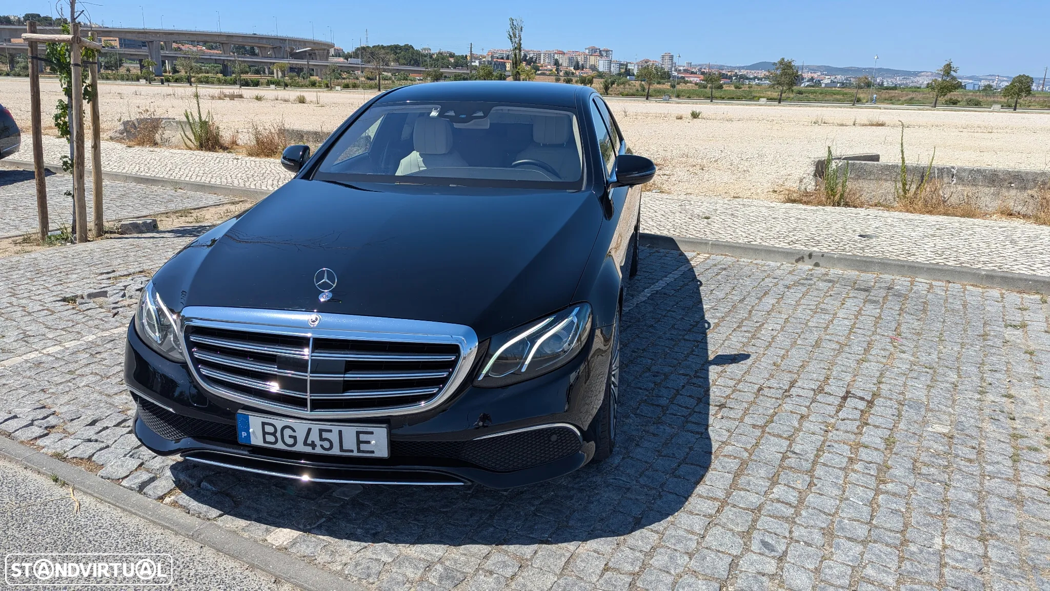 Mercedes-Benz E 220 d Exclusive Line - 3