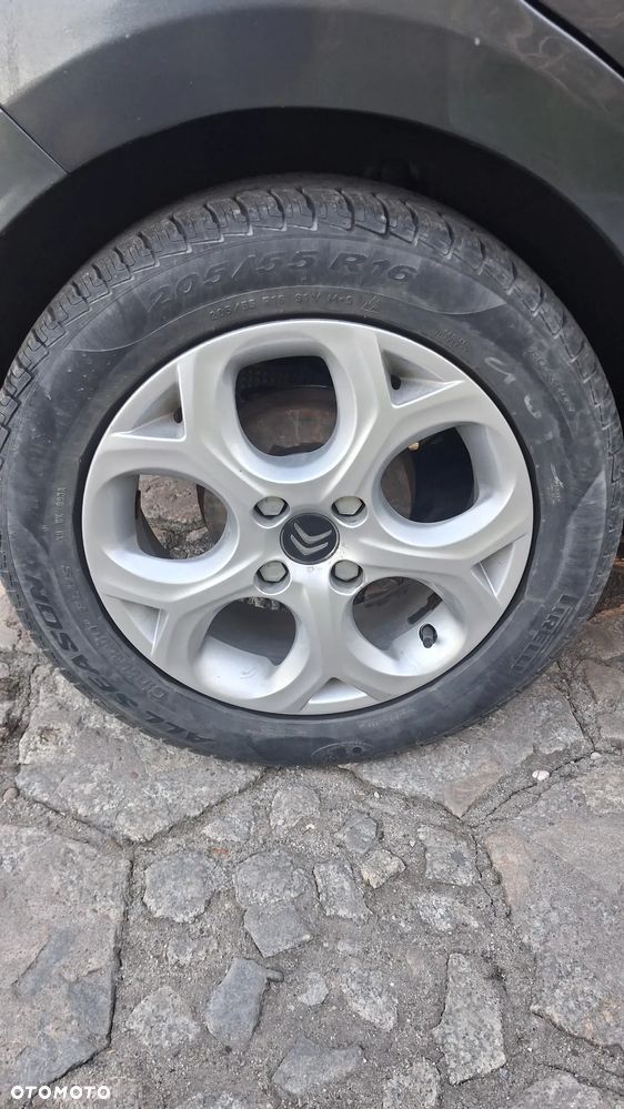 a części CITROEN C3 II (SC)(A51) SILNIK 1.2 i VTi 82 KM kod silnika HMZ lakier KTP skrzynia maska zderzak drzwi klapa szyba fotel kanapa lusterko lampa deska GWARANCJA !!! Przód Tył Zestaw Komplet Drzwi Klapa Zderzak Błotnik Maska Grill Atrapa Szyba Pas Lampa Lusterko Boczki Fotel Kanapa Kokpit Deska Rozdzielcza Przełącznik Włącznik Sterownik Przewody Wiązka Instalacja Moduł Komputer Czujnik Listwa Pompa Alternator Wtryski Głowica Rozrusznik Kompresor Sprzęgło Dwumas Silnik  Skrzynia ABS Klimatyzacji Paliwa Wspomagania Kolektor Turbina Przepustnica Zawór Chłodnica Koło Hak Belka Sanki Zawieszenie Mcpherson Półoś Amortyzator Wydech Tłumik Zacisk Most - 17
