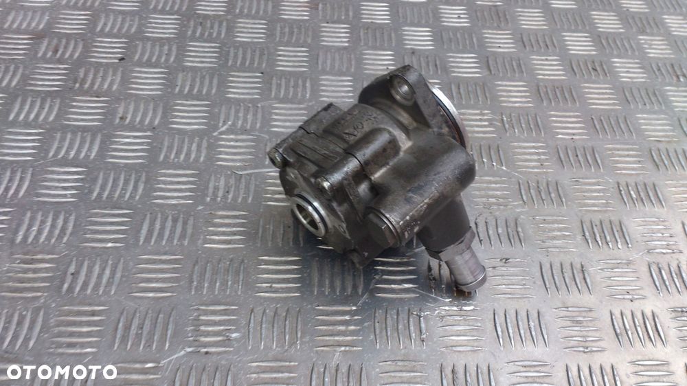 POMPA WSPOMAGANIA PALIWA DAF XF 106 1863427 - 7