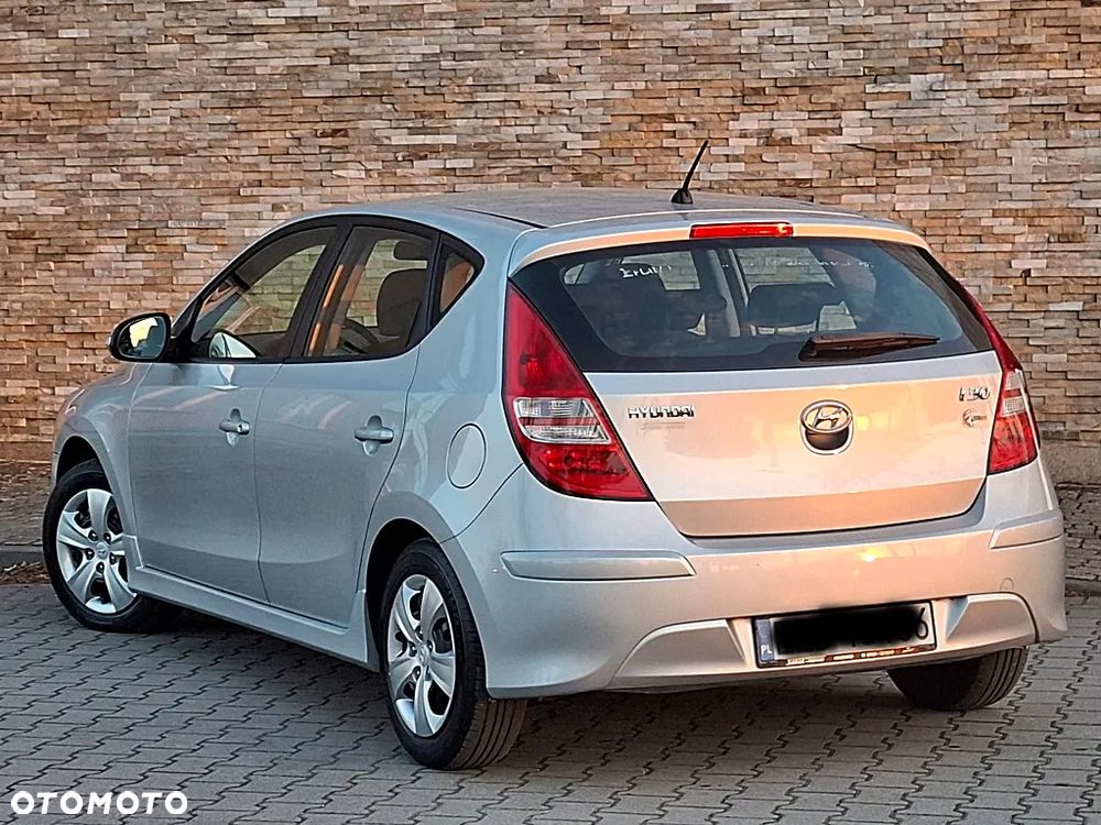 Hyundai i30 1.4 FIFA WM Edition - 4