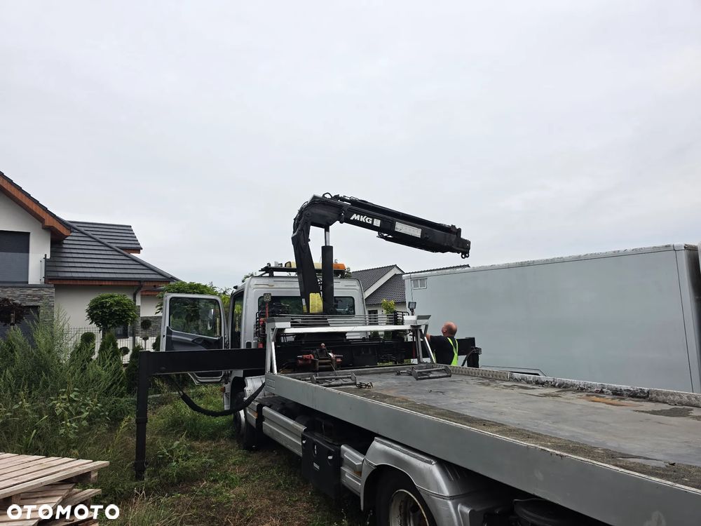 Mercedes-Benz Atego1328 - 23
