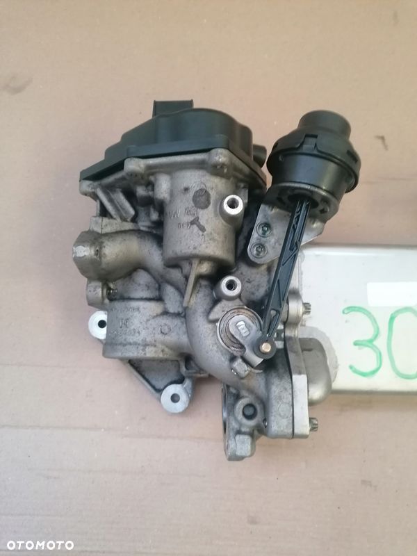 TRANSPORTER T5 2.0TDI CHŁODNICA SPALIN Zawór EGR - 1