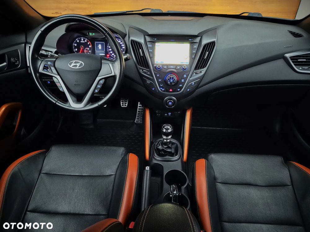 Hyundai Veloster 1.6 Turbo Matt Finish - 7