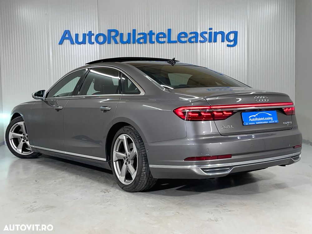 Audi A8 - 4