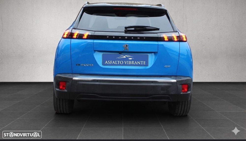 Peugeot e-2008 GT - 4