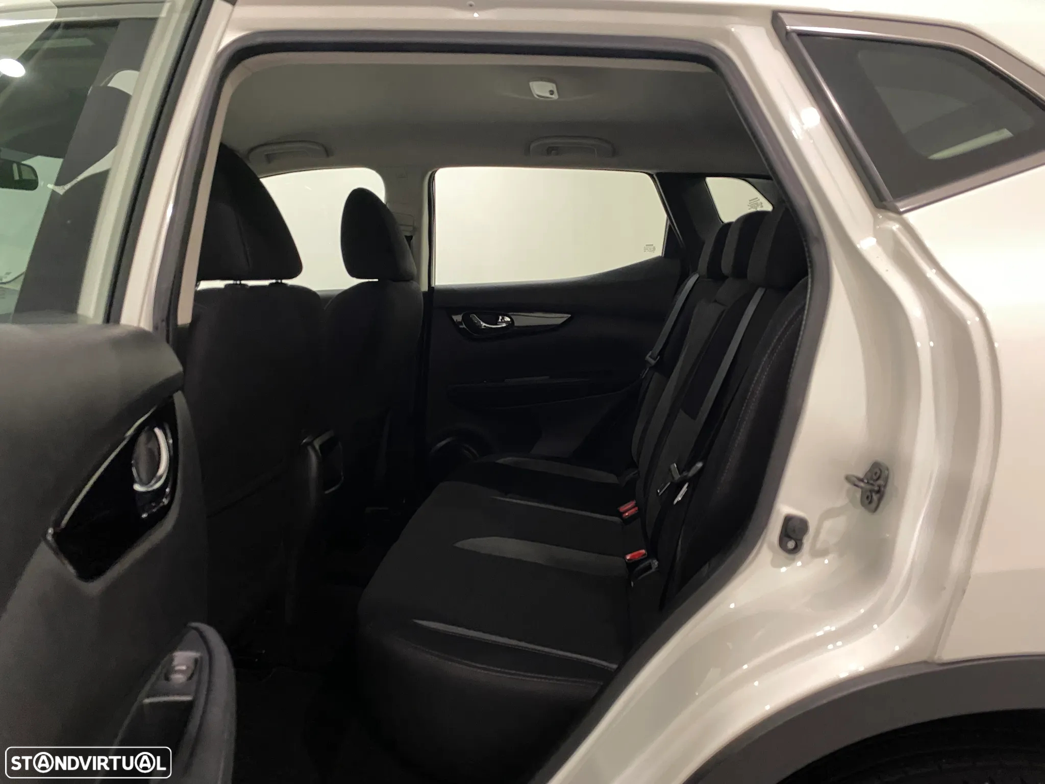 Nissan Qashqai 1.5 dCi Business Edition - 32