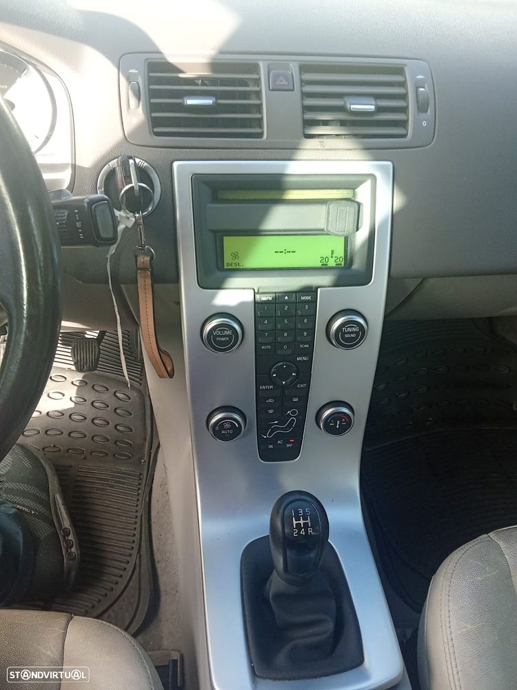 Volvo S40 1.6 D Drive - 9