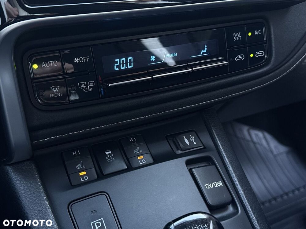 Toyota Auris - 26