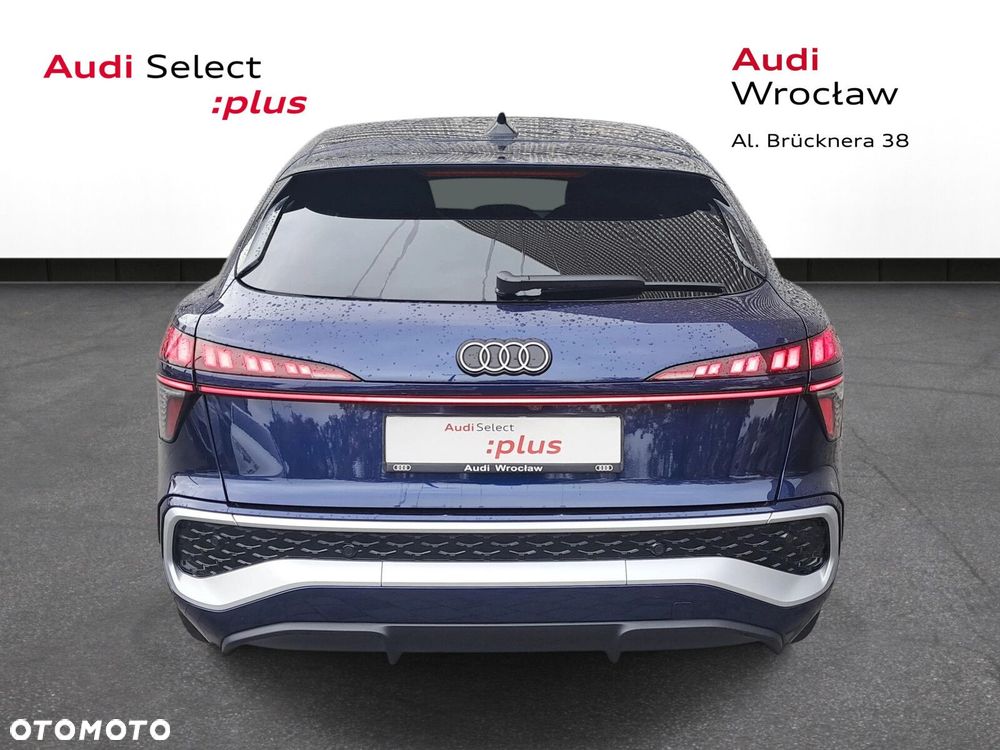 Audi Q3 Sportback - 10