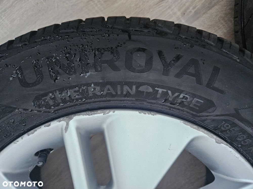 toyota auris ii 13-17 corolla e18 koła felgi aluminiowe 15'' - 11