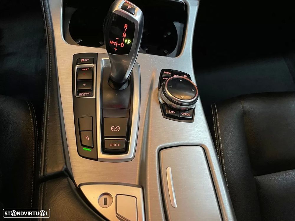 BMW 520 d Line Luxury Auto - 13