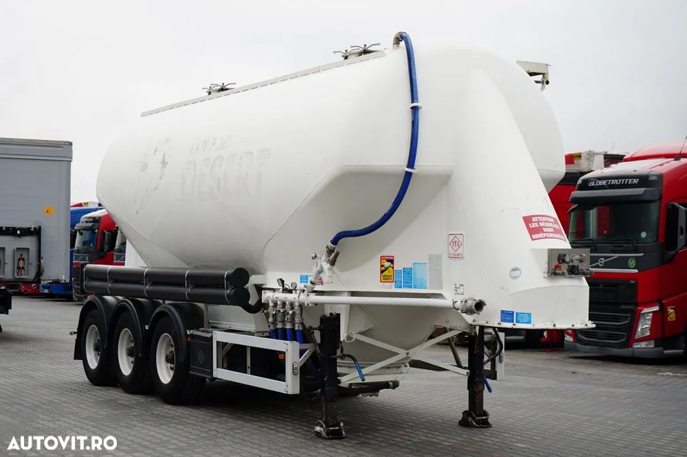 Feldbinder REMORCA CIMENT / 2 COMPARTIMENTE / 37.000 L / SILOC / PENTRU MATERIALE VRAC / JANTE DIN ALIAJ - 1