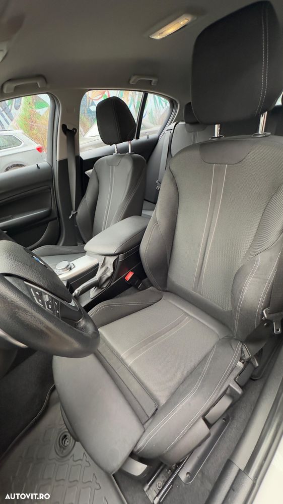 BMW Seria 1 120d Aut. Sport Line - 21