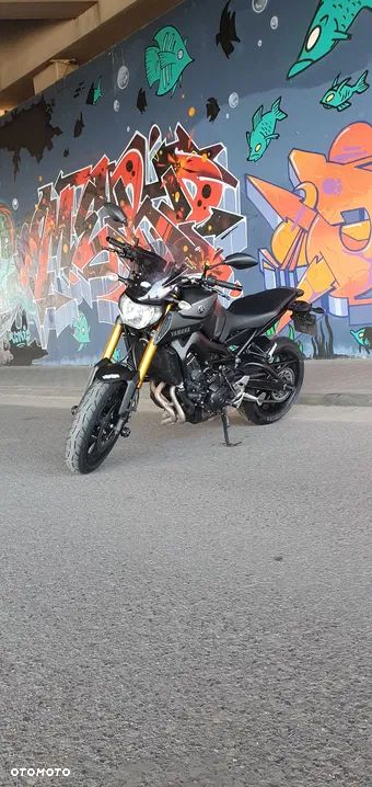 Yamaha MT - 2