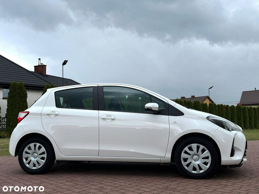 Toyota Yaris 1.5 Active - 26