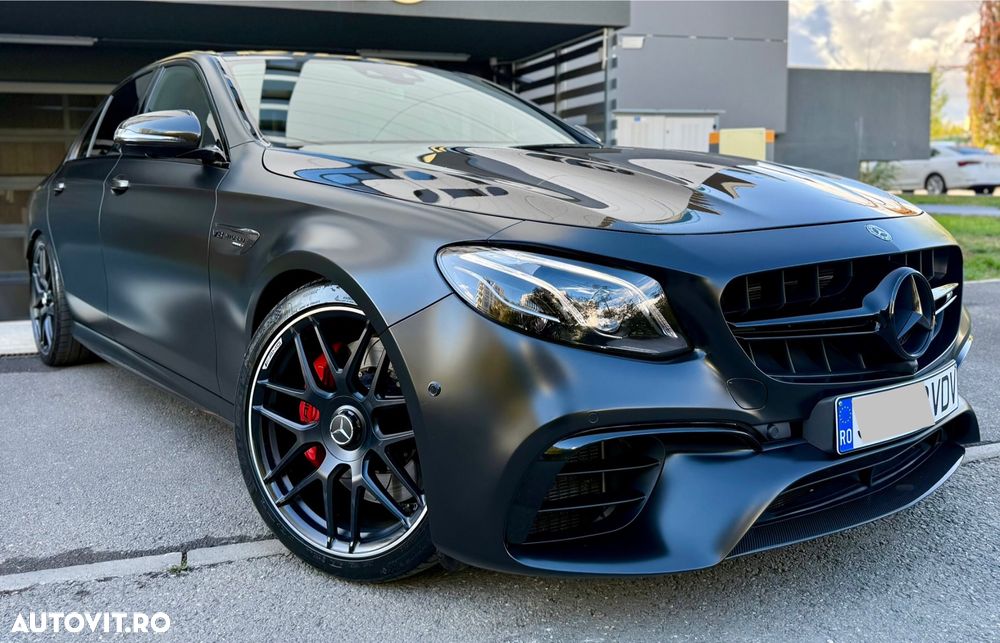 Mercedes-Benz E AMG 63 S 4MATIC - 2